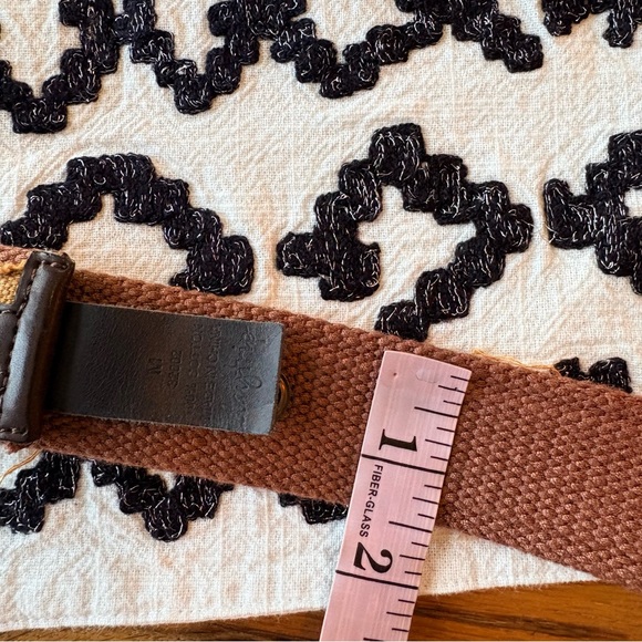 Daytrip Buckle Distressed Cotton Boho Tan Brown Belt size medium M - Picture 6 of 6